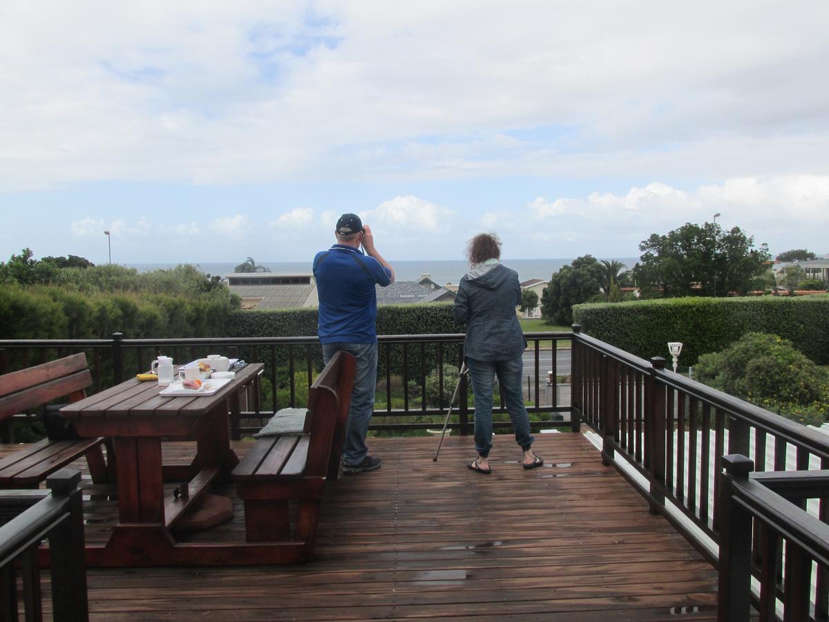 Casa Del Mar Hotel Hermanus Exterior photo